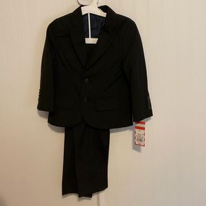 Kid’s Cat and Jack Suit. Blazer and pants. NWT